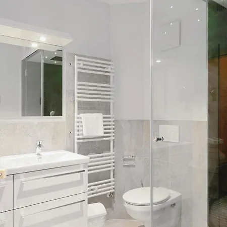 Duenenvilla 17, Whg 5 吕贝克