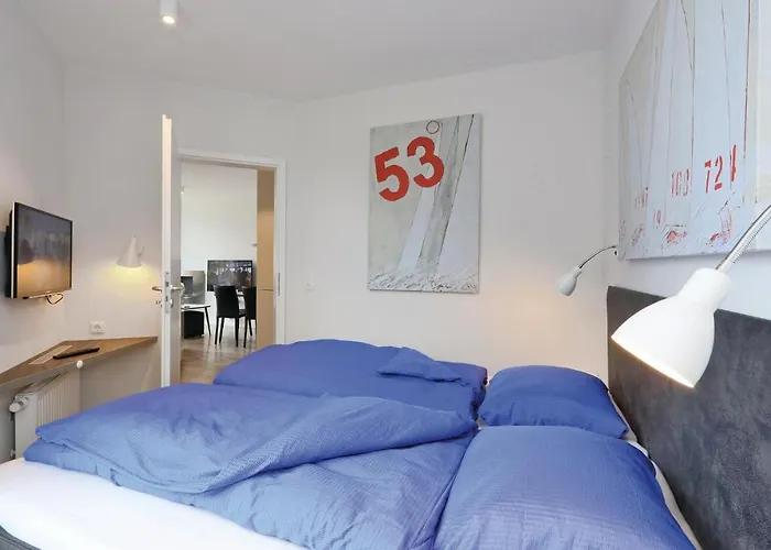 Duenenvilla 17, Whg 5 *